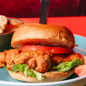 Hamburguesa el Silbón + Papas en Casco