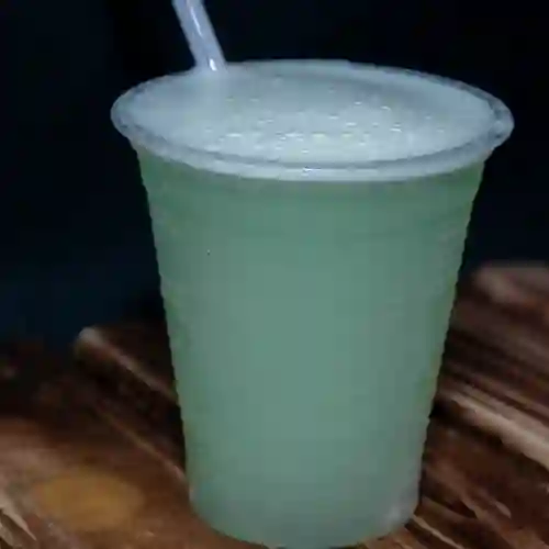 Jugo en Agua 500 ml
