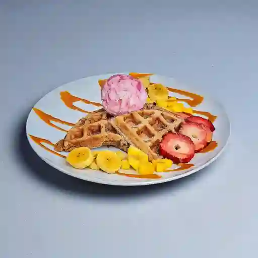 Waffle de Fruta y Helado