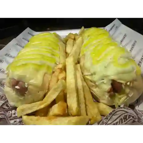 Combo 2 Perros Gratinado + Papas Fritas