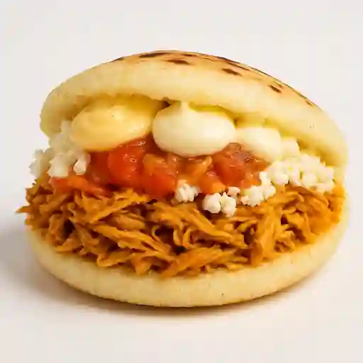 Arepa Rellena de Pollo