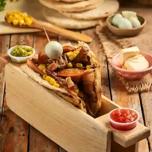 Arepa Arriera + Papas a la Francesa