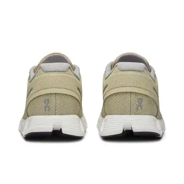 On Zapatos Cloud 5 Para Mujer Beige Talla 6.5 Ref: 59.98154