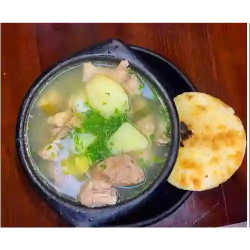 Caldo de Menudencia
