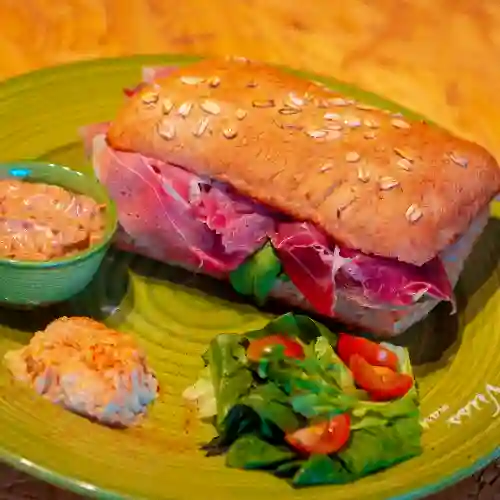 Sándwich de Jamón Serrano