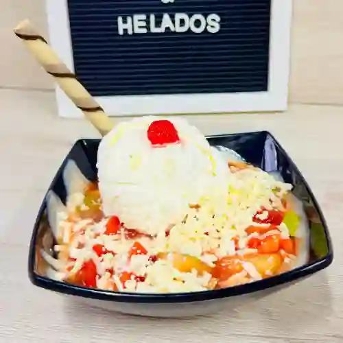 Salpicón, Helado y Queso