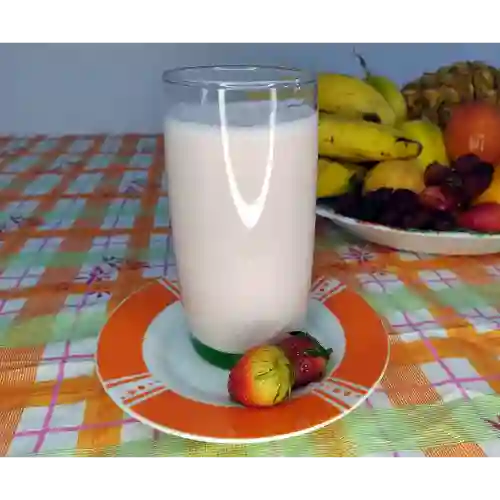 Jugo de Fresa con Leche