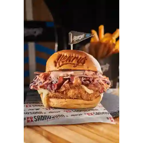 Hamburgesa Crispy Chicken + Papas Gratis