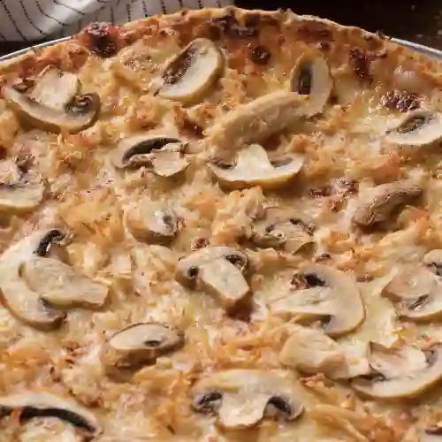 Pizza Mediana Pollo-champiñones