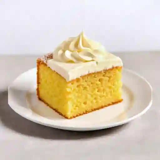 Porción Torta 3 Leches Chantilly