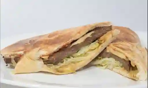 Sándwich Carne y Pollo