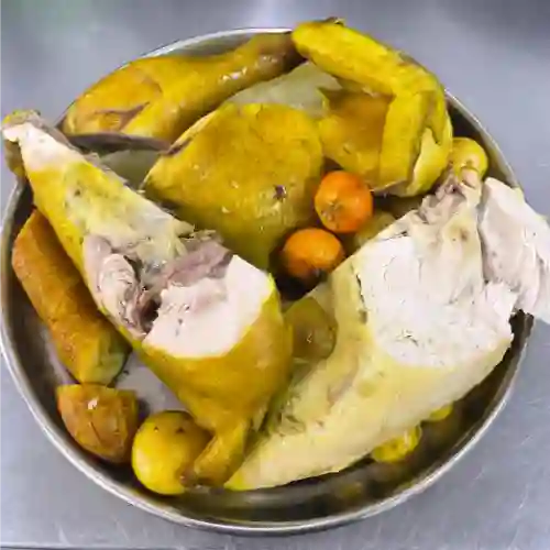 Media Gallina Asada O Cocinada