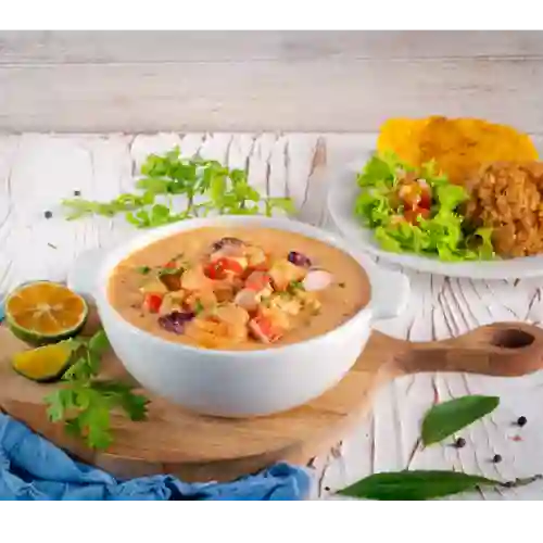 Cazuela de Mariscos
