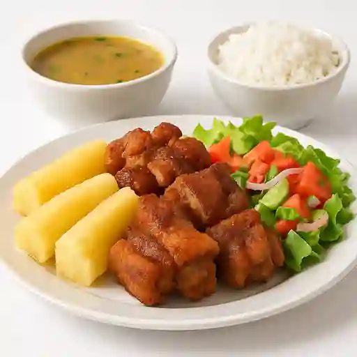 Chicharrón con Yuca