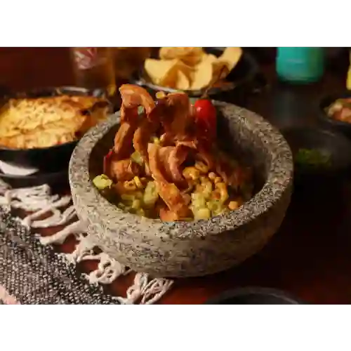 Molcajete con Tocino