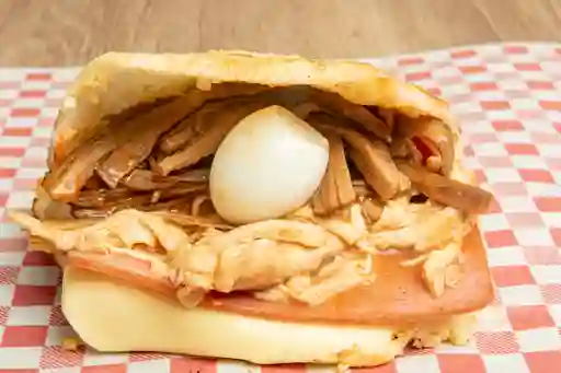 Arepa Mixta