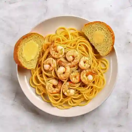 Fettuccine con Camarón