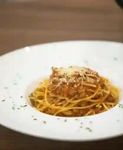 Pasta con Salsa Bolognesa