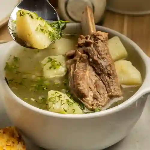 Caldo de Costilla