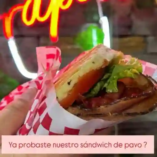 Sandwich Pavo a la Finas Hierbas