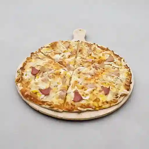 Pizza Pollo y Tocineta