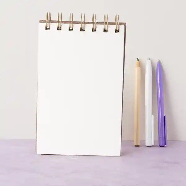Libreta 60 Hojas Khaki Miniso