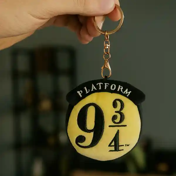Llavero de Peluche Nueve y Tres Cuartos Harry Potter Miniso