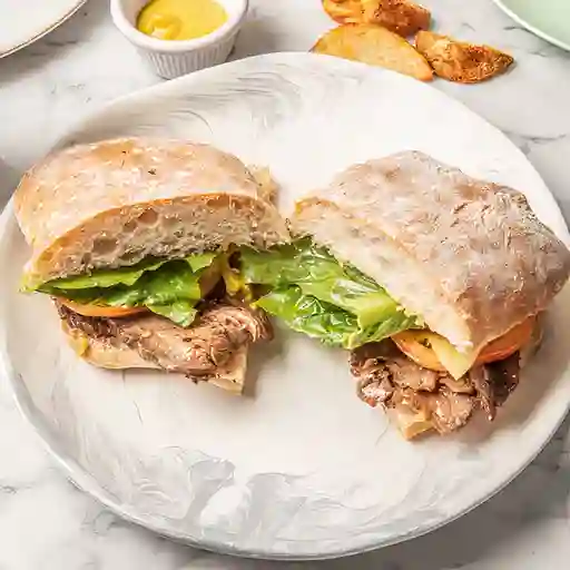 Pollo y Aguacate