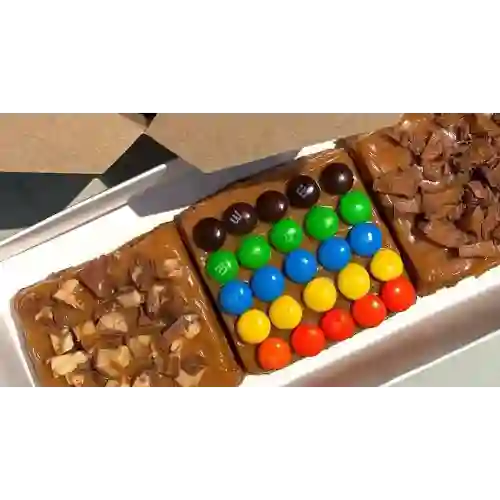 Caja X 3 Brownies con Topping