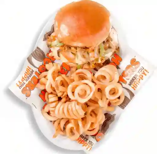 Smothered Chicken Sándwich