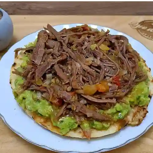 Arepa Desmechada