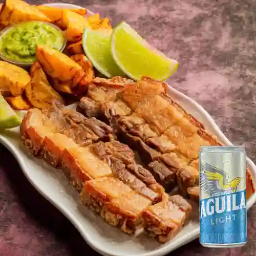 Combo Chicharrón + Aguila Light 269 ml