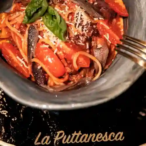 Pasta Puttanesca