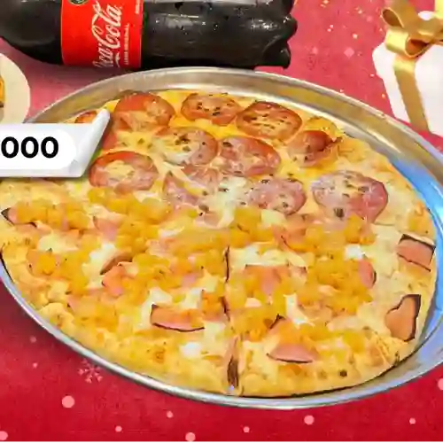 Pizza Familiar (12 Porciones)
