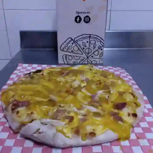 Pizza de Pollo Miel Mostaza