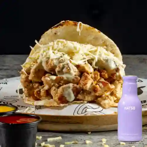 Combo Arepa de Pollo + Te Hatsu Lila 400 ml