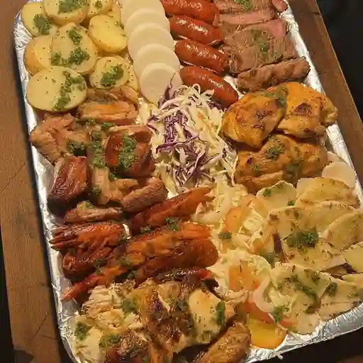Picada dimas (especialidad de la casa)