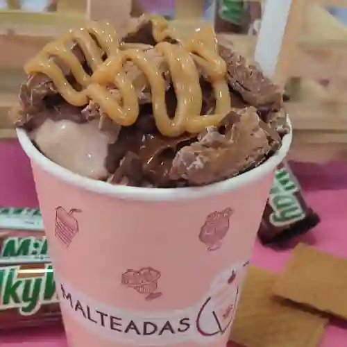 Malteada de Milkyway 16 Onz