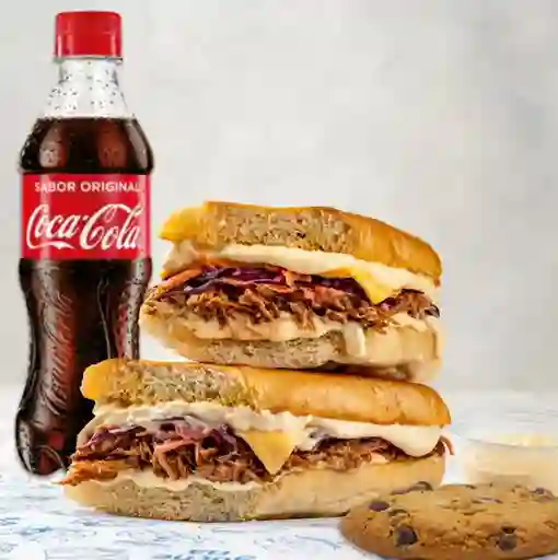 Cerdo Baby-Q + Galleta + Bebida