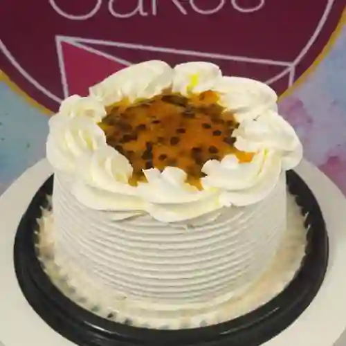 Mini Torta Fría con Toppin de Maracuyá