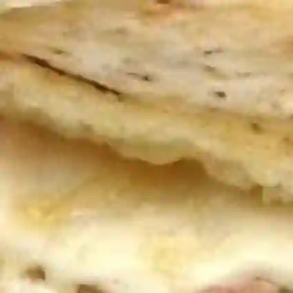 Arepa con queso loncha