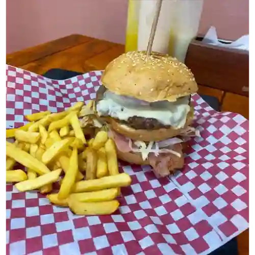 Hamburguesa Carne y Pollo Especial