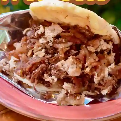 Arepa Ranchera