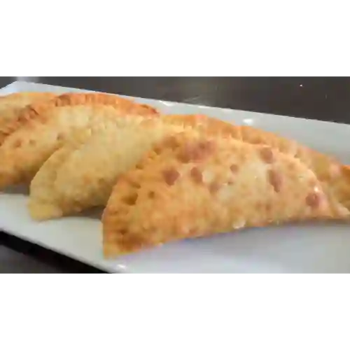 Pastelitos Mixto de Pollo y Queso