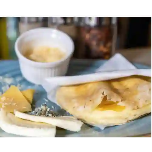 Arepa Quattro Formaggi