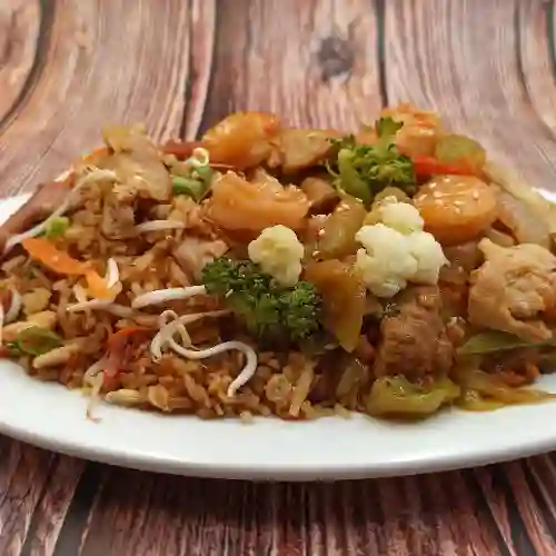Chop Suey + Arroz Chino Bento Mediano