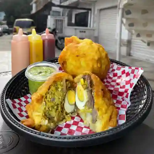 Combo Papa Rellena + Gaseosa 250Ml