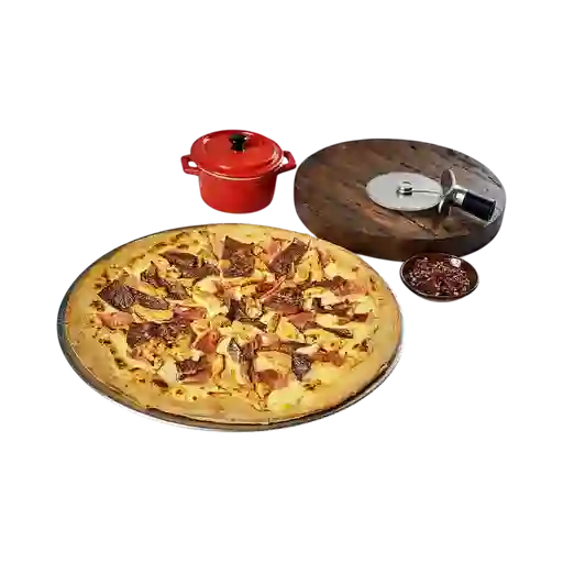 Pizza Tres Carnes