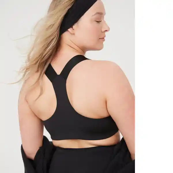 Top Negro Talla: MEDIUM American Eagle