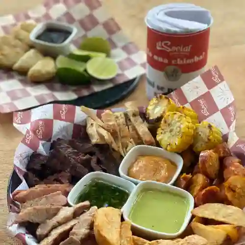 Picada Parrillera para Tres Personas
